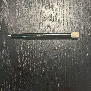 Merit Brush N 2 Dbl Sided Eyeshadow Brush